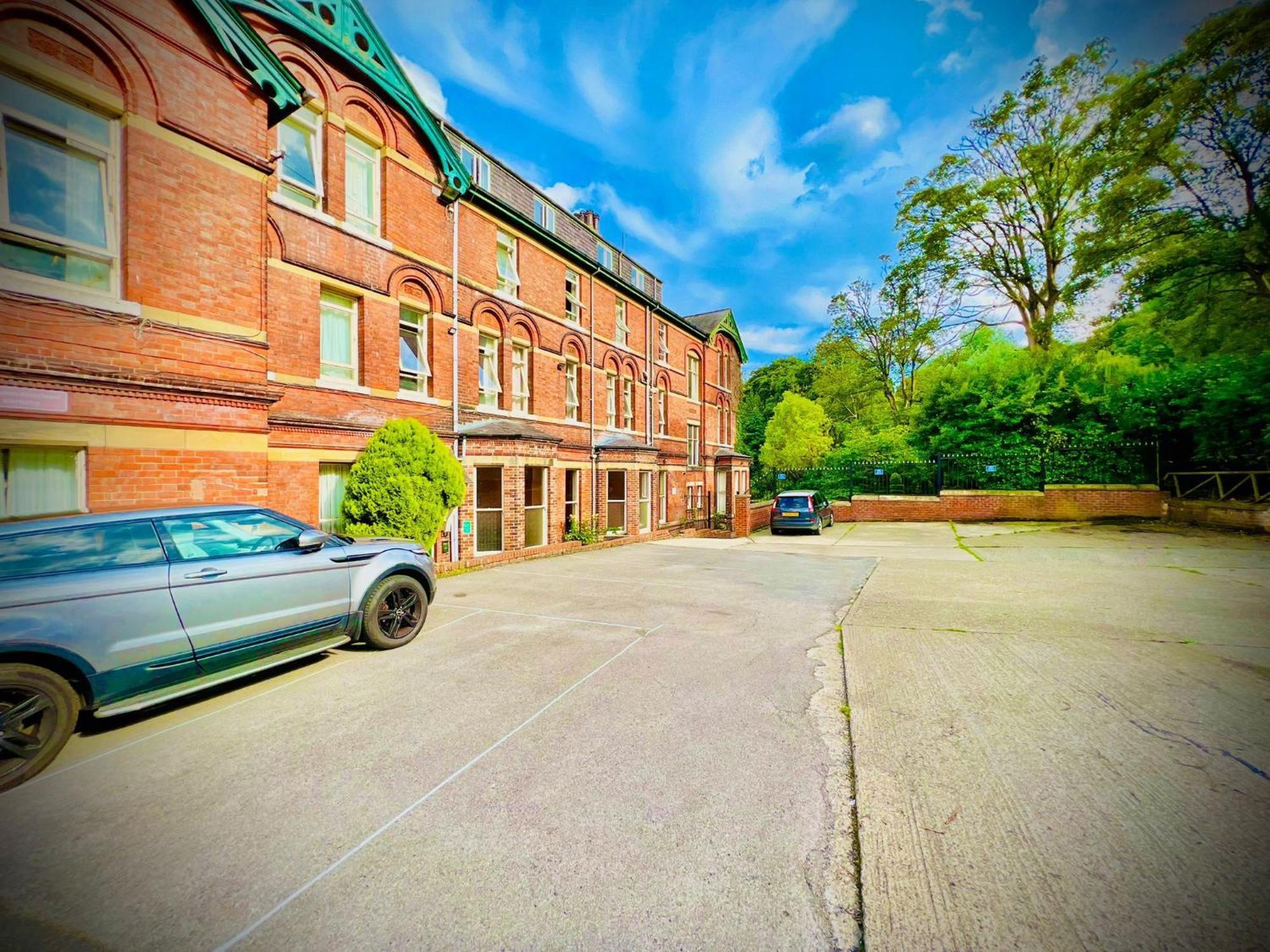 Gables 3*
